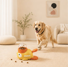 LuluPengu gallery scene: press-and-treat-pet-toy: 2全景场景图.png