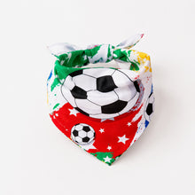 LuluPengu gallery product: summer-football-pet-bandana: 2产品完整图.png